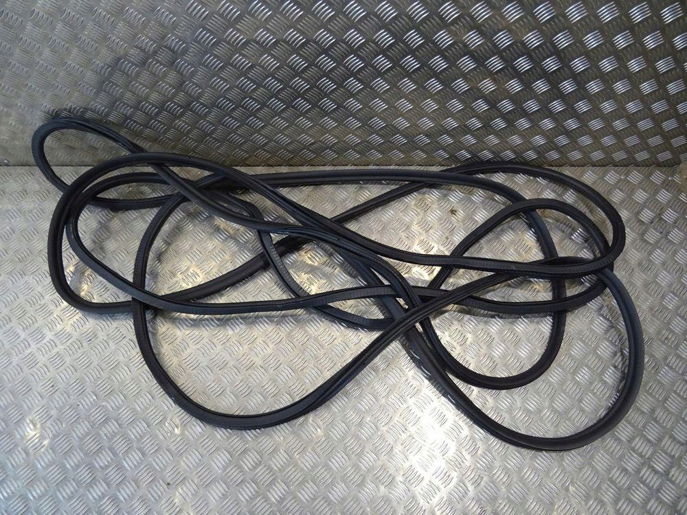 фото №1, Bmw g30 прокладка дверь задняя перед 7337000 7381326