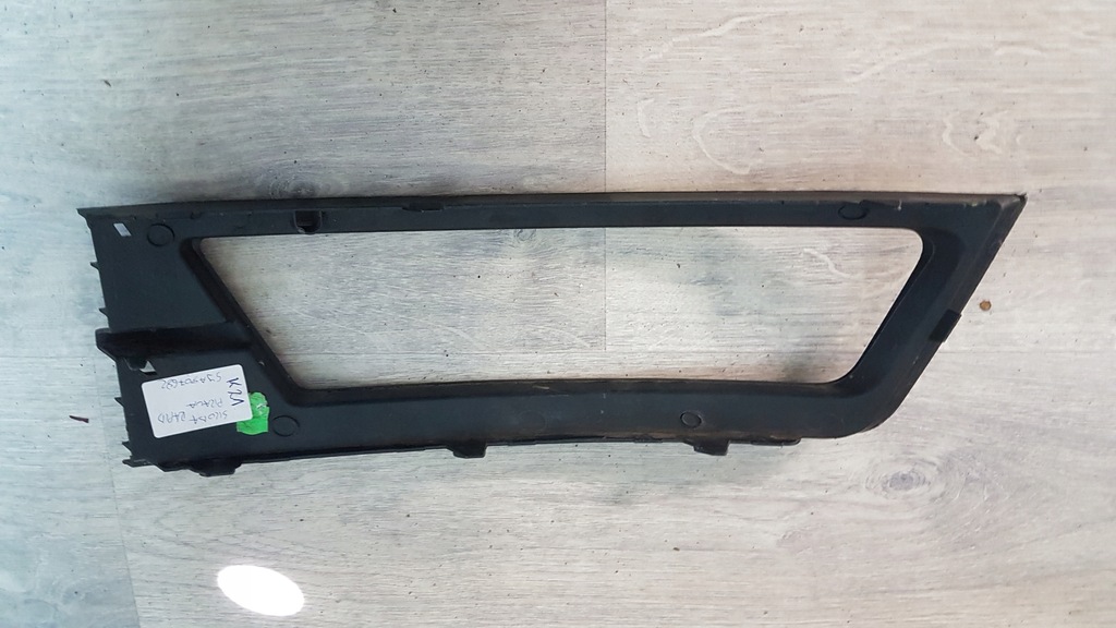 фото №2, Skoda rapid решітка w бампер ліва протитуманної фари