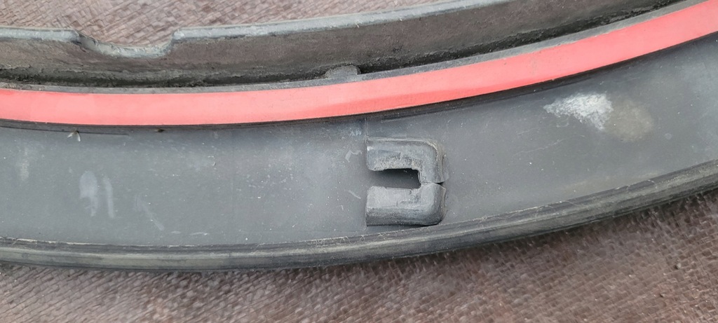 фото №11, Audi q3 8u0 11- молдинг крыло правая перед