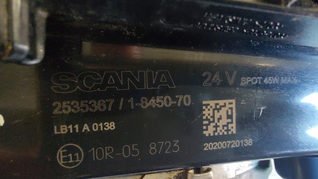 фото №4, Противотуманная фара крышный scania s r ngs комплект 2535367 2535366