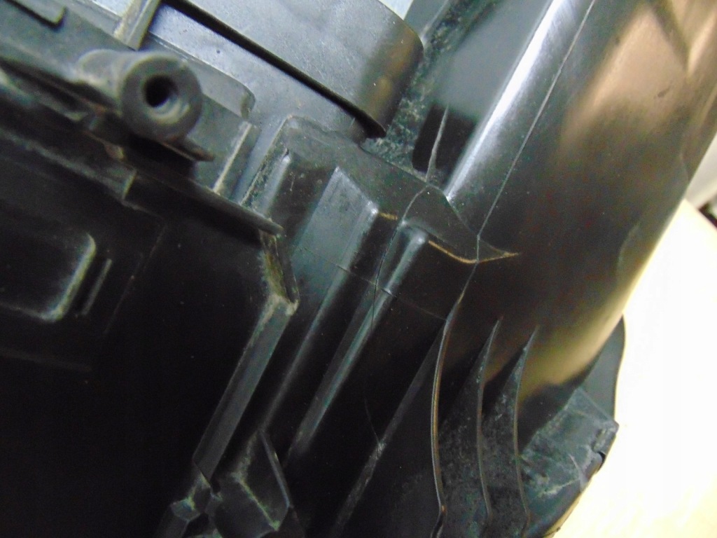 фото №15, Лампа правая перед vw touran 1t0941006r europa