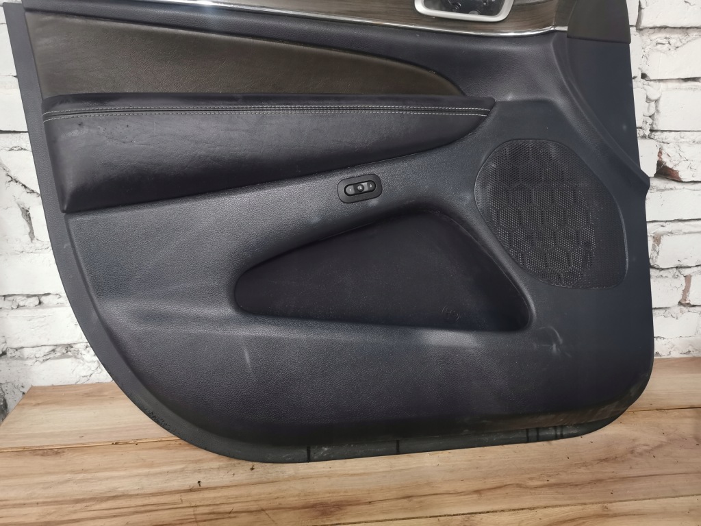 фото №4, Обшивка левый перед grand cherokee wk2 lift