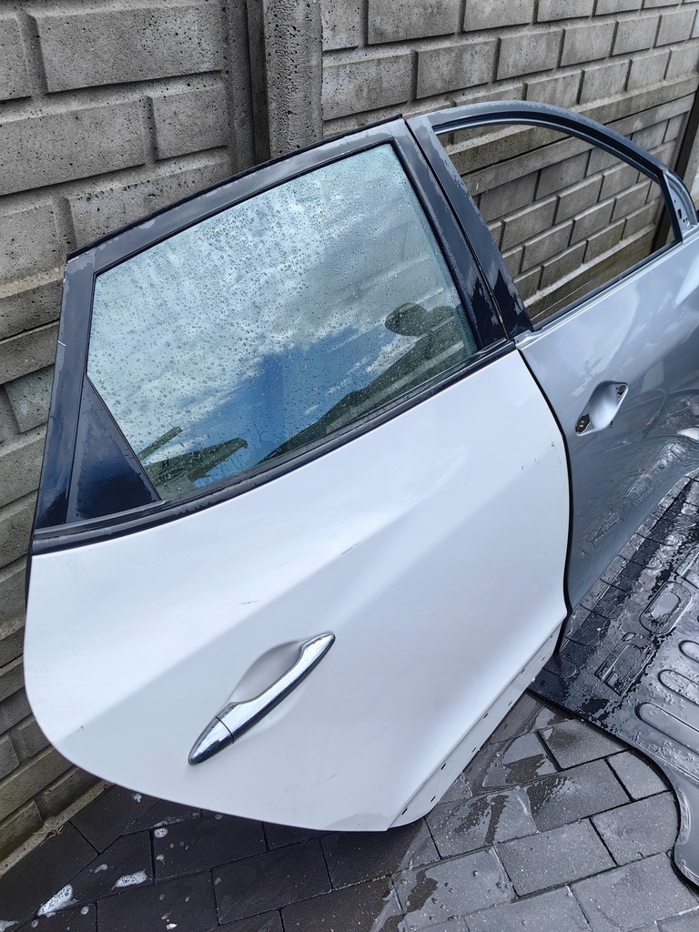 фото №2, Hyundai ix35 2015 двері праве