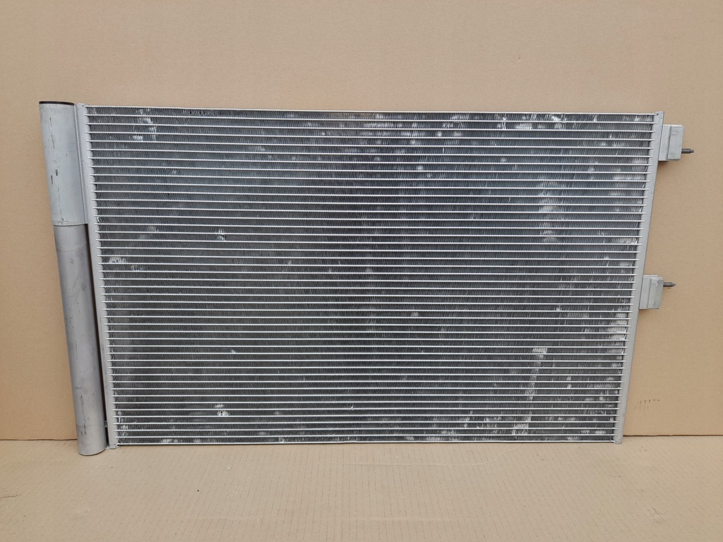 фото №1, Радиатор кондиционера mercedes amg a0995001054