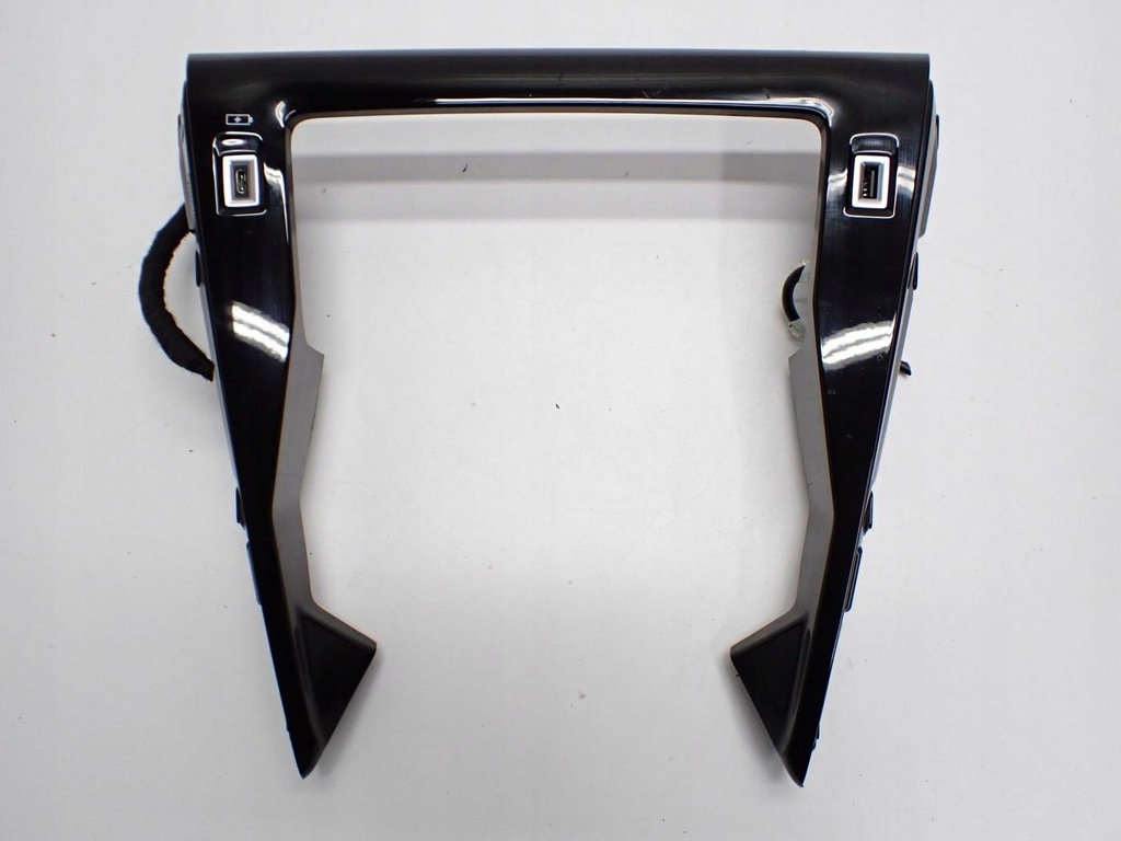 фото №1, Панель рамка панелі консолі радіо usb europa peugeot e-208 ii 21r