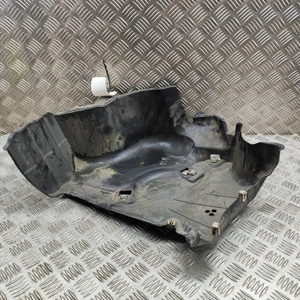 фото №5, Bmw 7 g11 g12 2014 задняя сторона правая мат багажника do кузов pickup