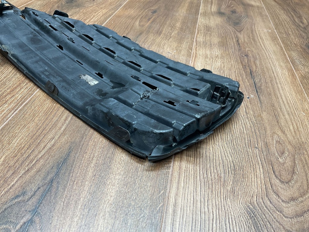 фото №6, Ліва решітка бампера перед volvo xc90 ii 31383441