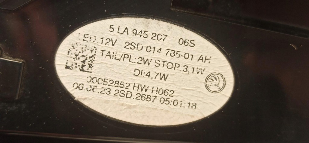 фото №7, Skoda enyaq лампа левый задняя 5la945207