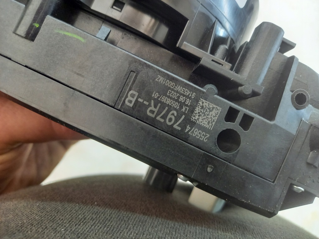 фото №5, Переключатели лента переключатель renault clio v 23r.