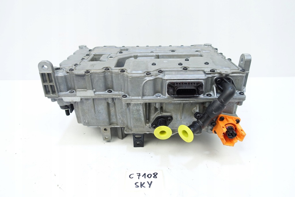 фото №2, Перетворювач модуль напруги porsche taycan 9j