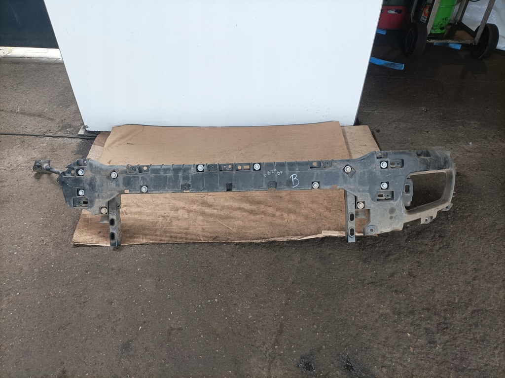 фото №1, Ford ranger raptor pas передний усилитель перед org jb3b-17g750 aa