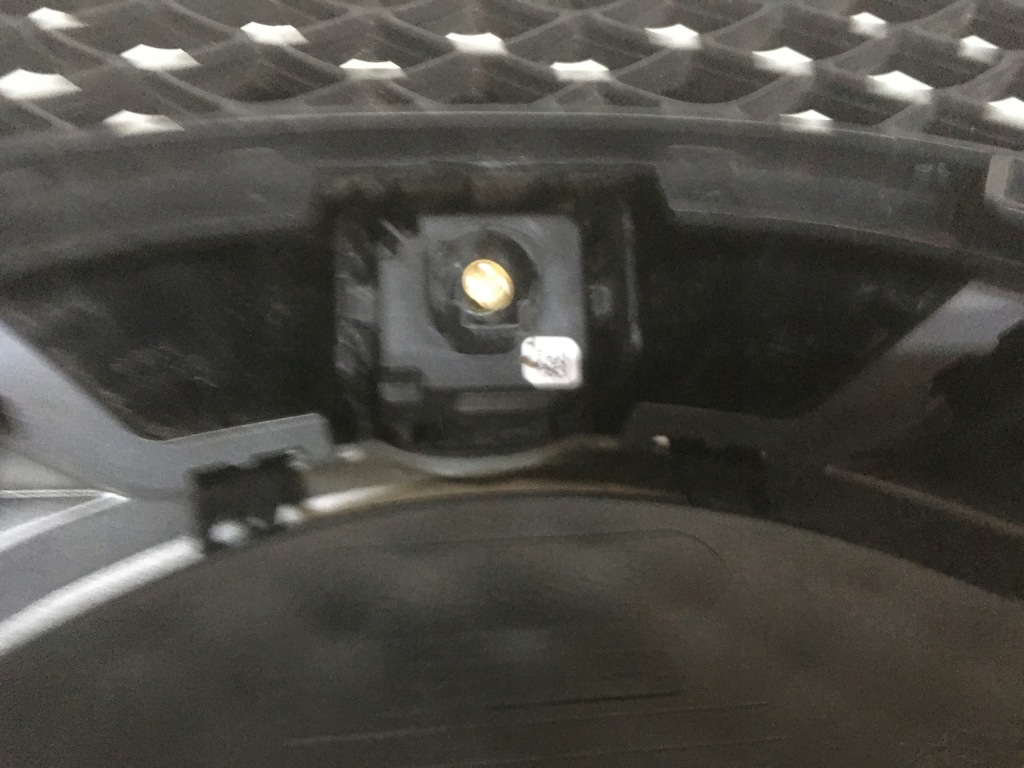 Решітка радіатора решітка радіатора mercedes gl 166 камера підсвічування Оригінал