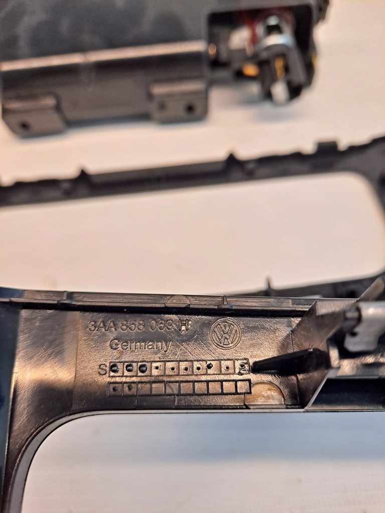 фото №15, Рамка dekor бардачок kpl vw passat b7 3aa858069h