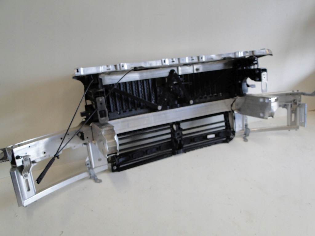 фото №5, Mercedes c klasa 206 w206 pas передній підсилювач avantgarde amg набір