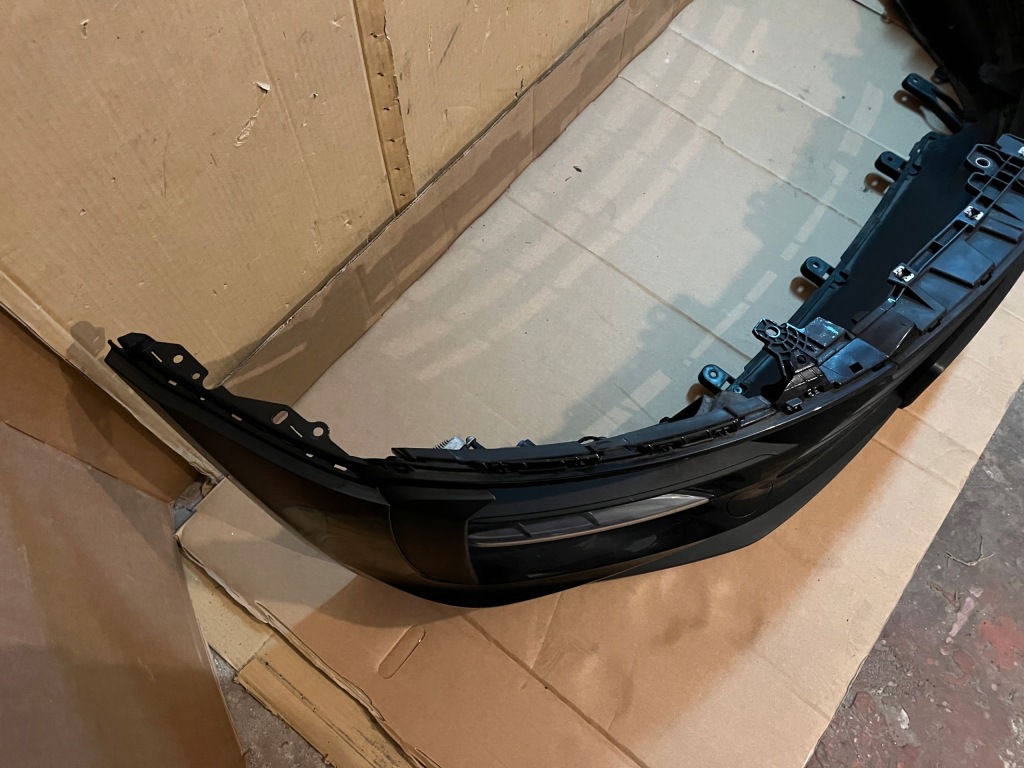 Купить Porsche macan 95b lift бампер передний kompletny хороший c9x pdc 21r