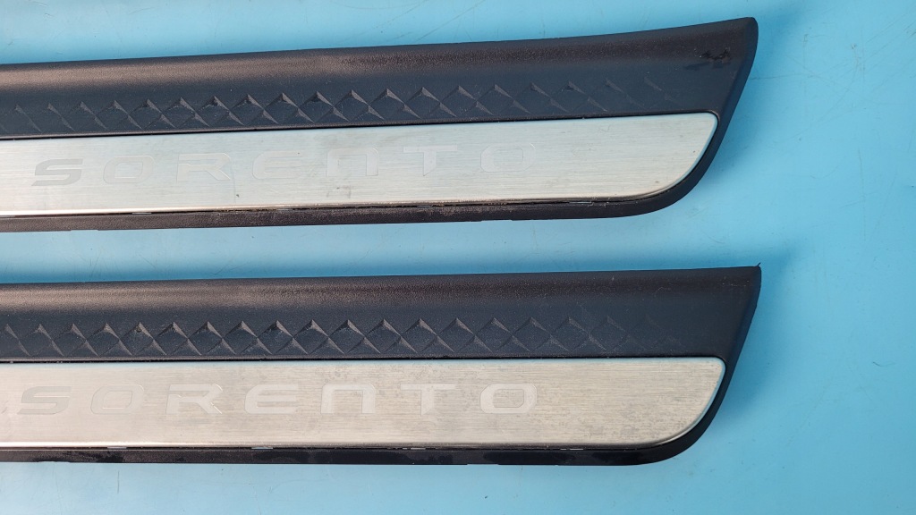 Kia sorento iv молдинг накладка порог комплект 85887-p2100 85873-p2100 Недорого