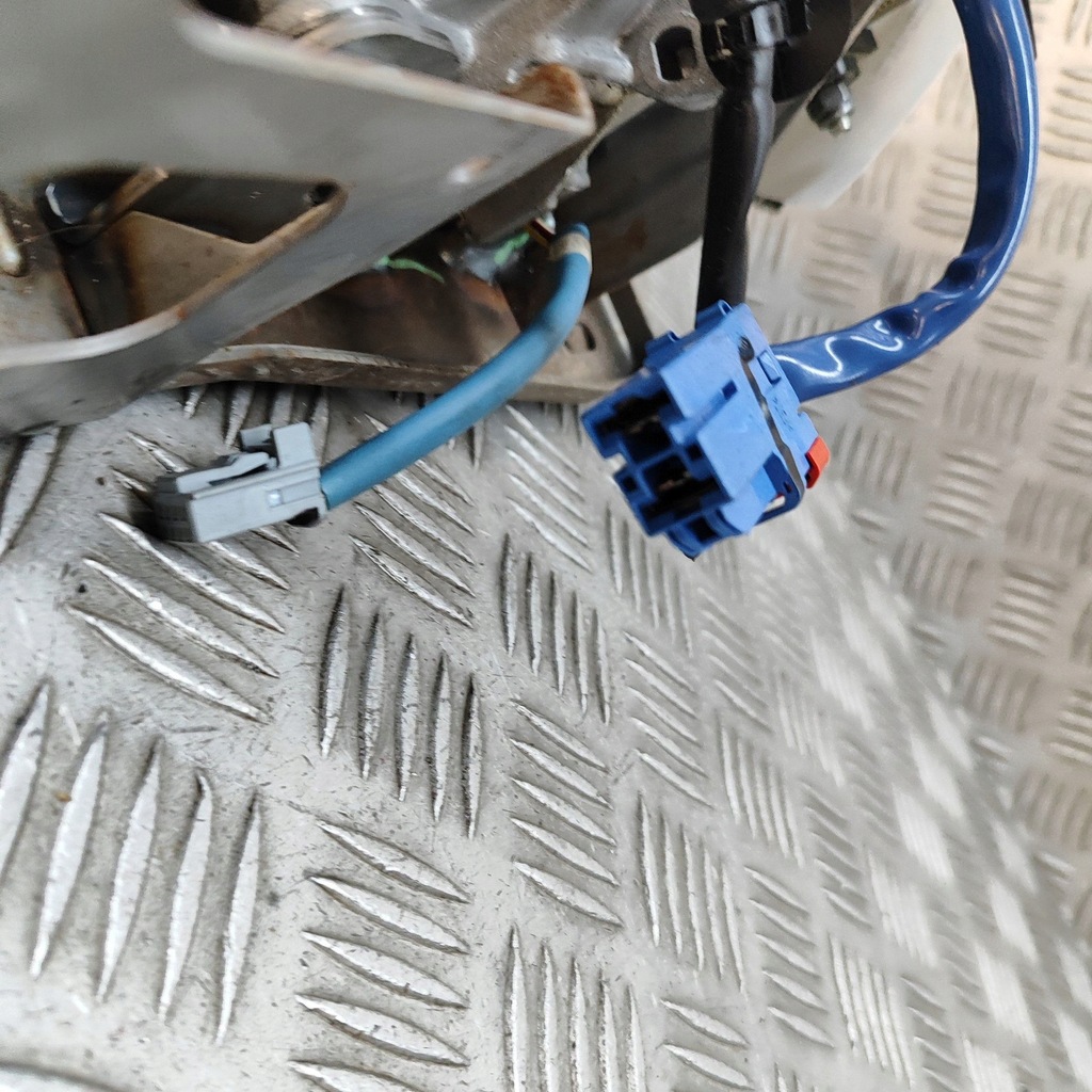 фото №6, Renault twingo ii 2008 часть механический системы рулевой