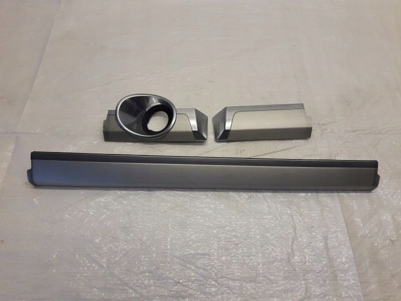 фото №1, Porsche cayenne 7p накладки dekor консоли