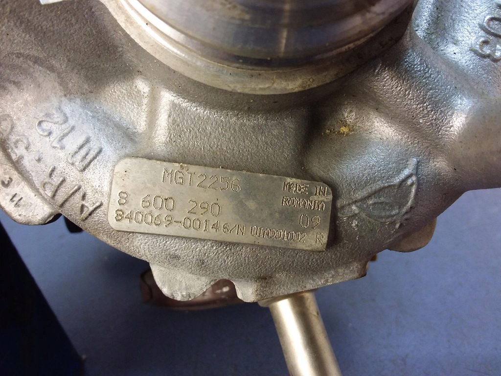 фото №7, Bmw 5 g30 g31 4.4b турбонагнетатель turbo 8600290