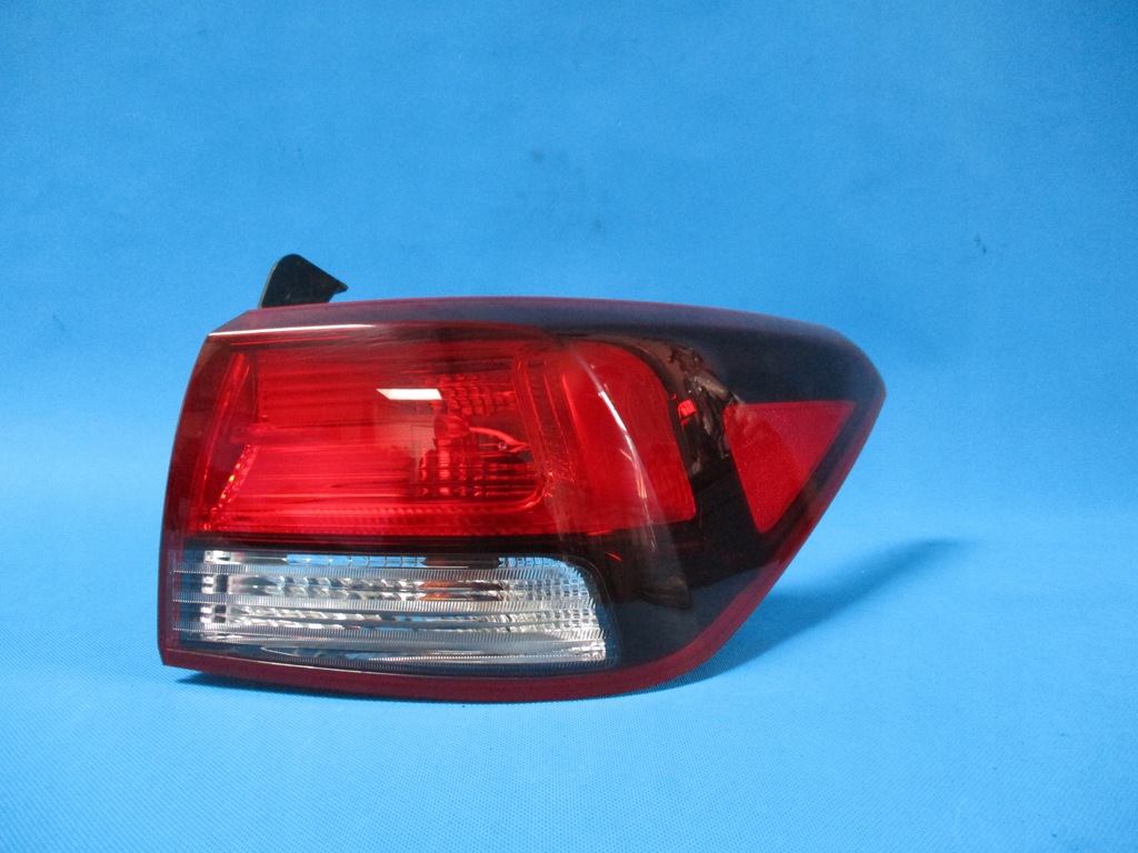 фото №1, Лампа задня права sedan kia rio iv
