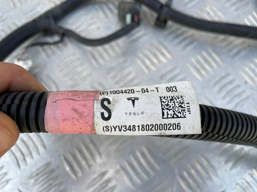 фото №5, Tesla model s електропроводка бампер перед pdc джгут 1004420