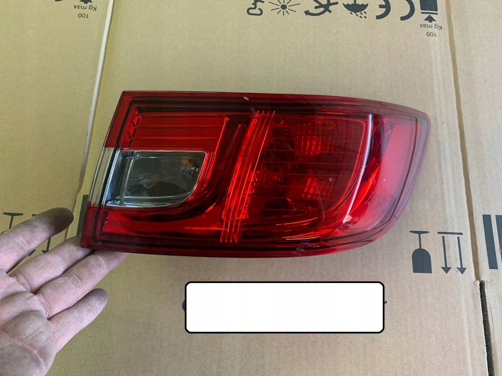 фото №1, Лампа правый задняя clio iv