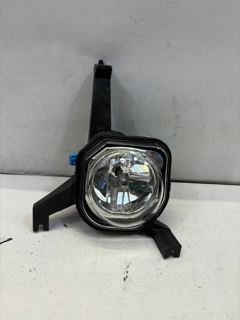 Купить Противотуманная фара лампа противотуманная peugeot оригинальный номер 6204v9