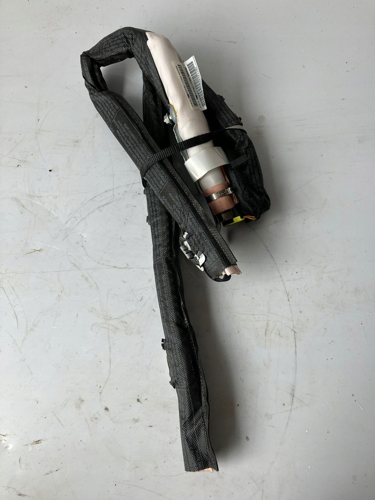 фото №1, Шторка безопасности левая c4 picasso ii 9800483280