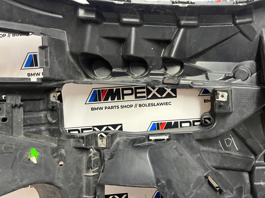 фото №9, Bmw x7 g07 канал воздуховод воздуха кронштейн направляющая бампера левый 8090083