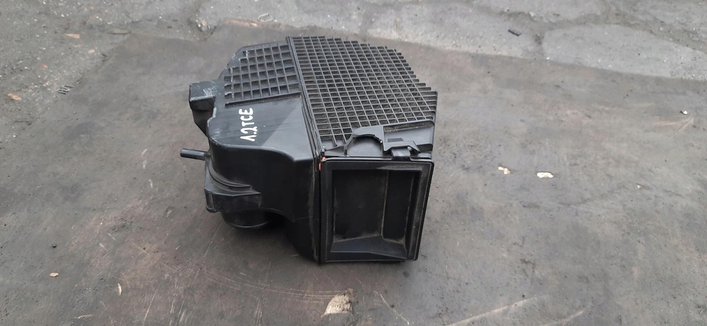 фото №5, Корпус фильтра воздуха 1.5dci renault clio iv 165001258r