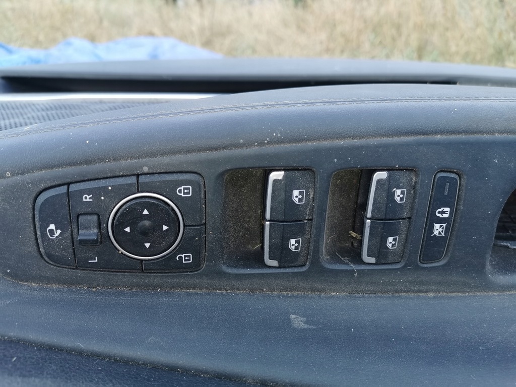 фото №4, Обшивки дверь обивка, hyundai santa fe iv 2.0 дизель