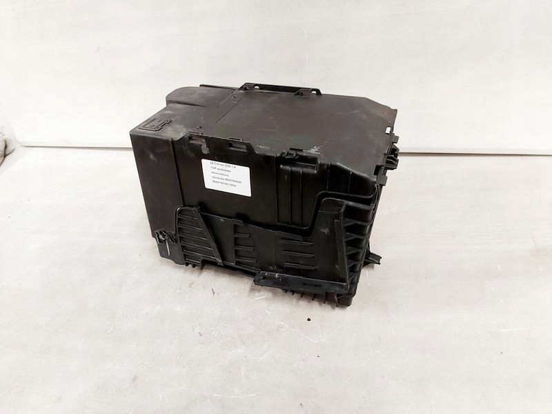 фото №1, Citroen ds3 1.6 thp основа акумулятор корпус