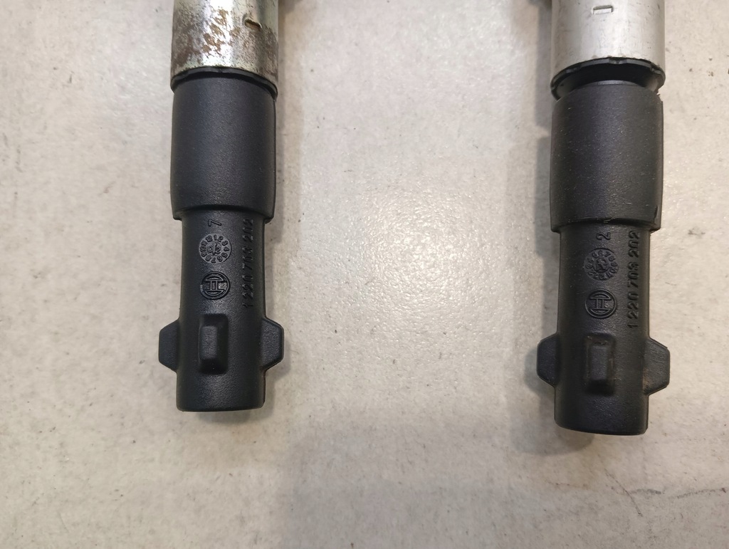 фото №13, Bosch катушка зажигания alfa romeo 156 gt gtv spider 2.0 03.01-09.10