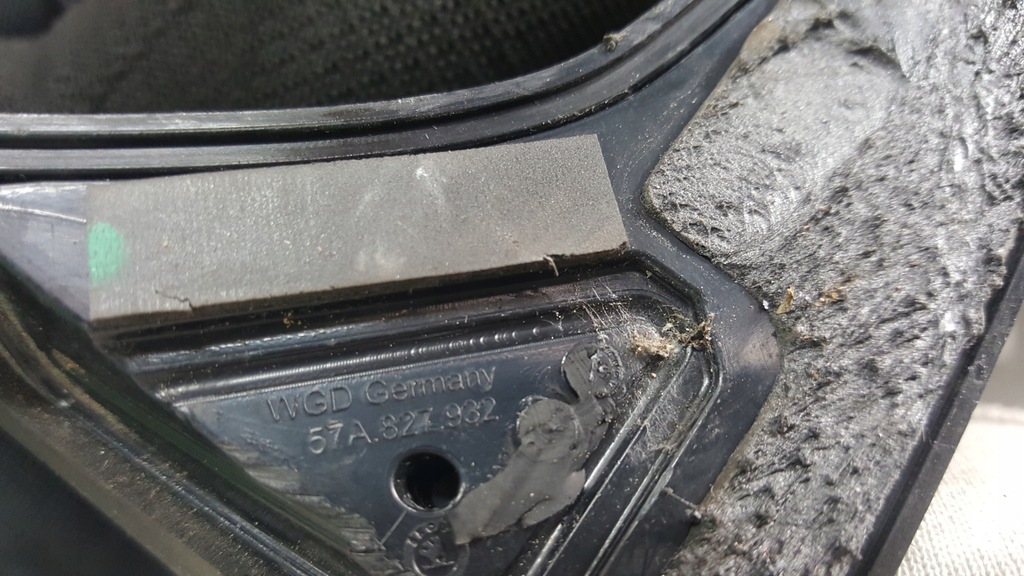 фото №16, Накладки кришки багажника ліва + права сторона skoda karoq 57a827931 57a827932