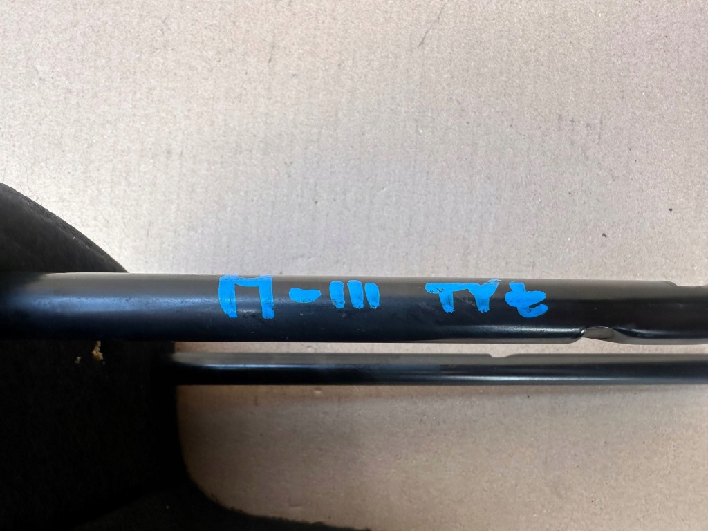 Renault megane iii підголівник задній правий lub лівий білий nić Київ