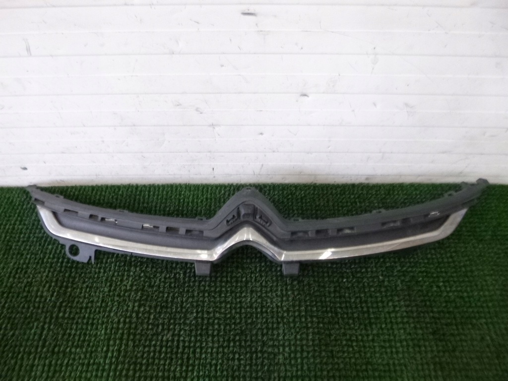 фото №1, C4 picasso ii решётка радиатора решётка радиатора перед хром aa36190378