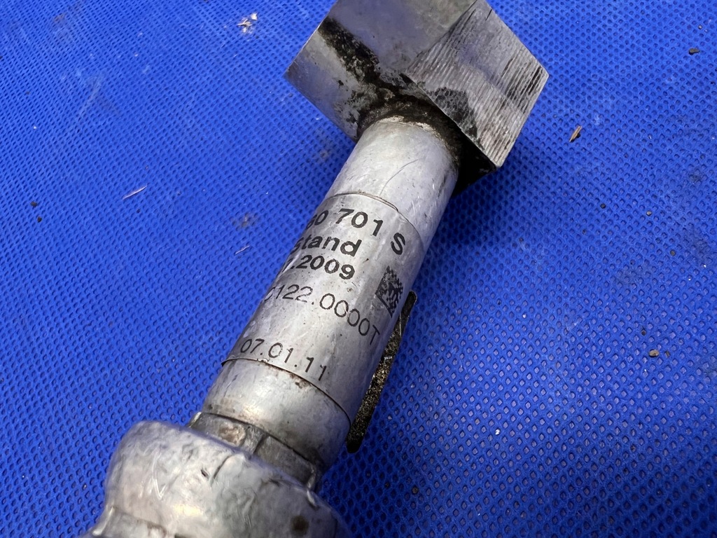 фото №6, Audi a8 d4 шланг кондиціонера 4h0260701s 36