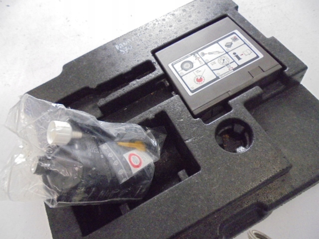 фото №3, Вкладиш багажника компресор porsche panamera 4s 970 2010 rok