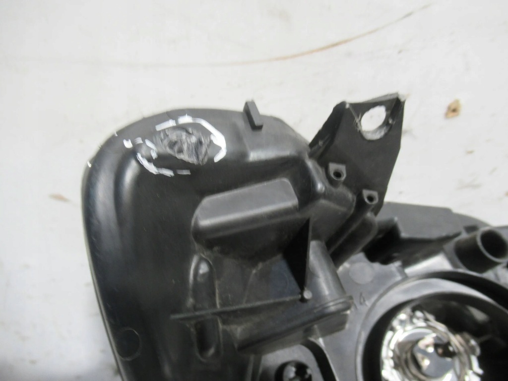 фото №6, Лампа перед левая peugeot 107