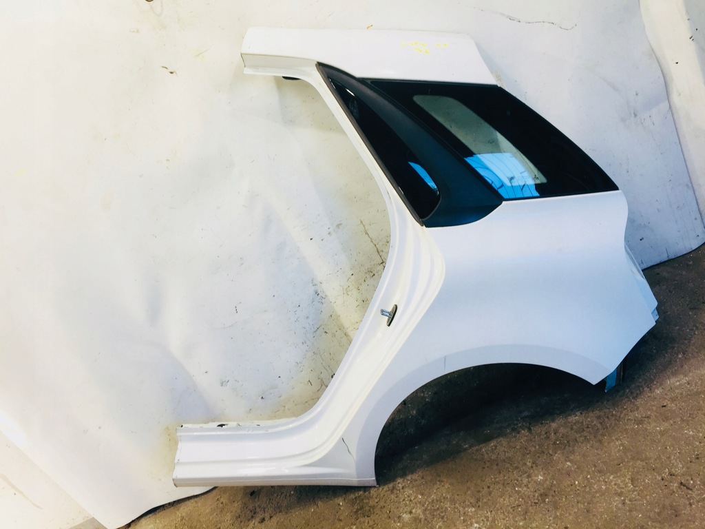 фото №1, Лівий крила задній c4 picasso ii #142