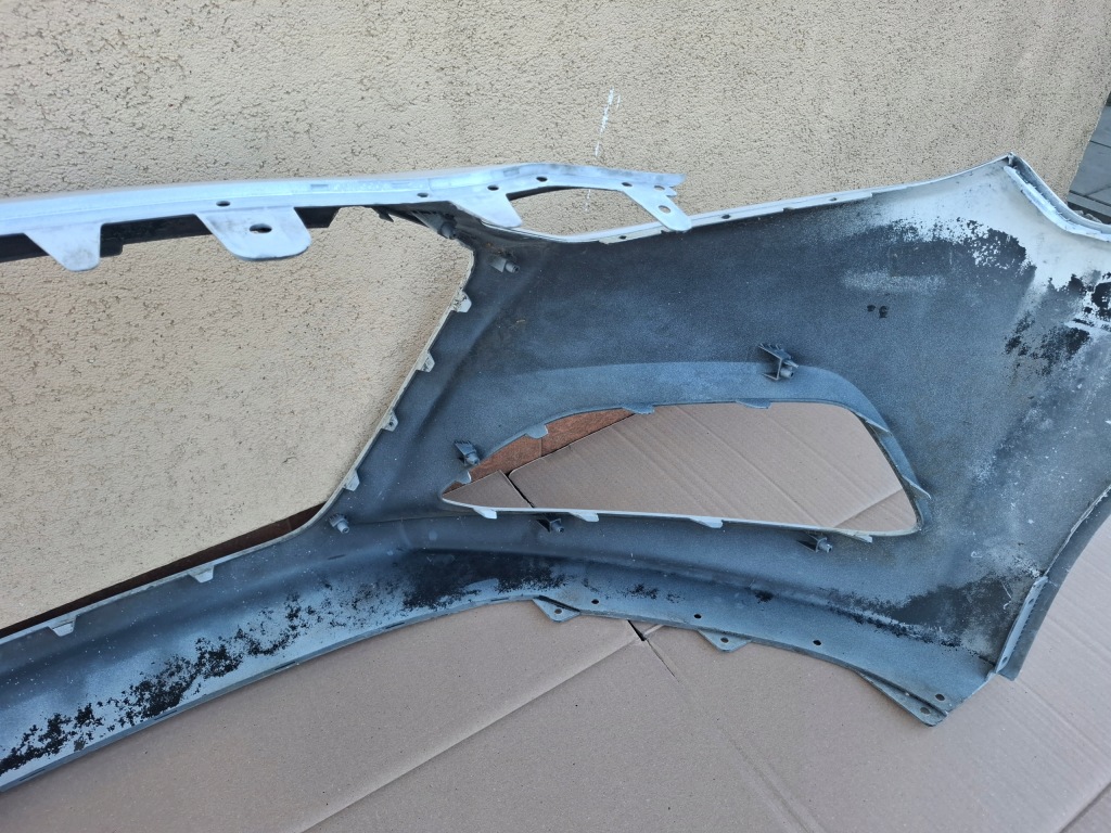 Бампер перед hyundai i40 lift оригинал в Украине