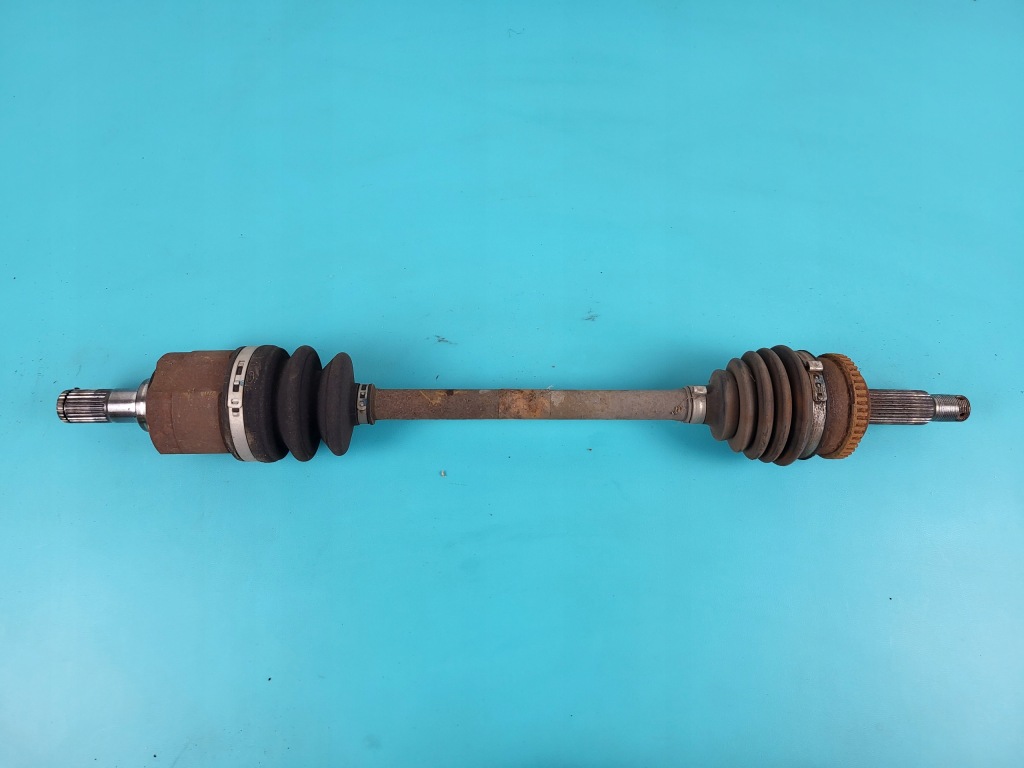 Купити Hyundai i30 10r 1.4 16v g4fa привідний вал ліва