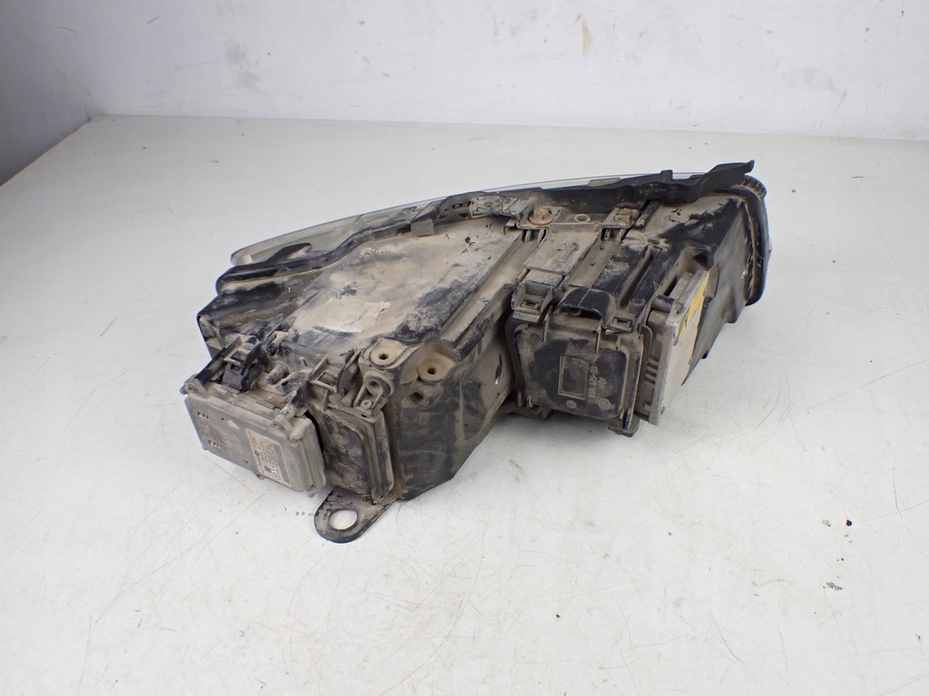 фото №7, Лампа led ксенон поворотная левая audi s8 d3 a8 5.2 fsi