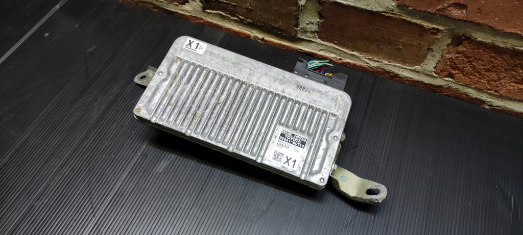 фото №1, Toyota бортовий комп'ютер mb276200-7301 89661-0u710
