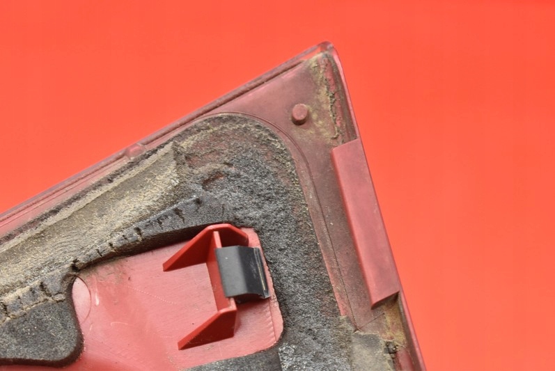 фото №15, Лампа ліва задня задня p2775l mazda 3 1 i bk sedan 03-06