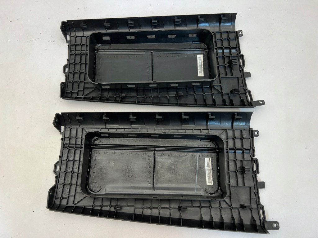 Mercedes sprinter w906 заглушка подушка безопасности пассажира Оригинал