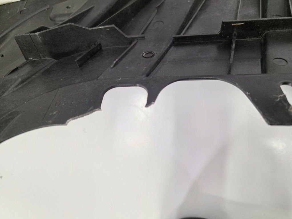 Бампер перед ford c-max mk2 + захист + плита am51-r17k757-a am51-17e778-a Ціна