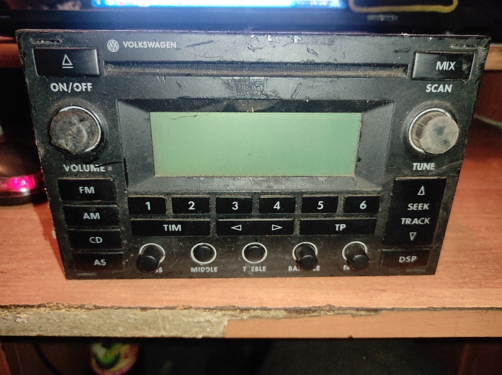 фото №1, 3b7035195 радіо заводський vw golf