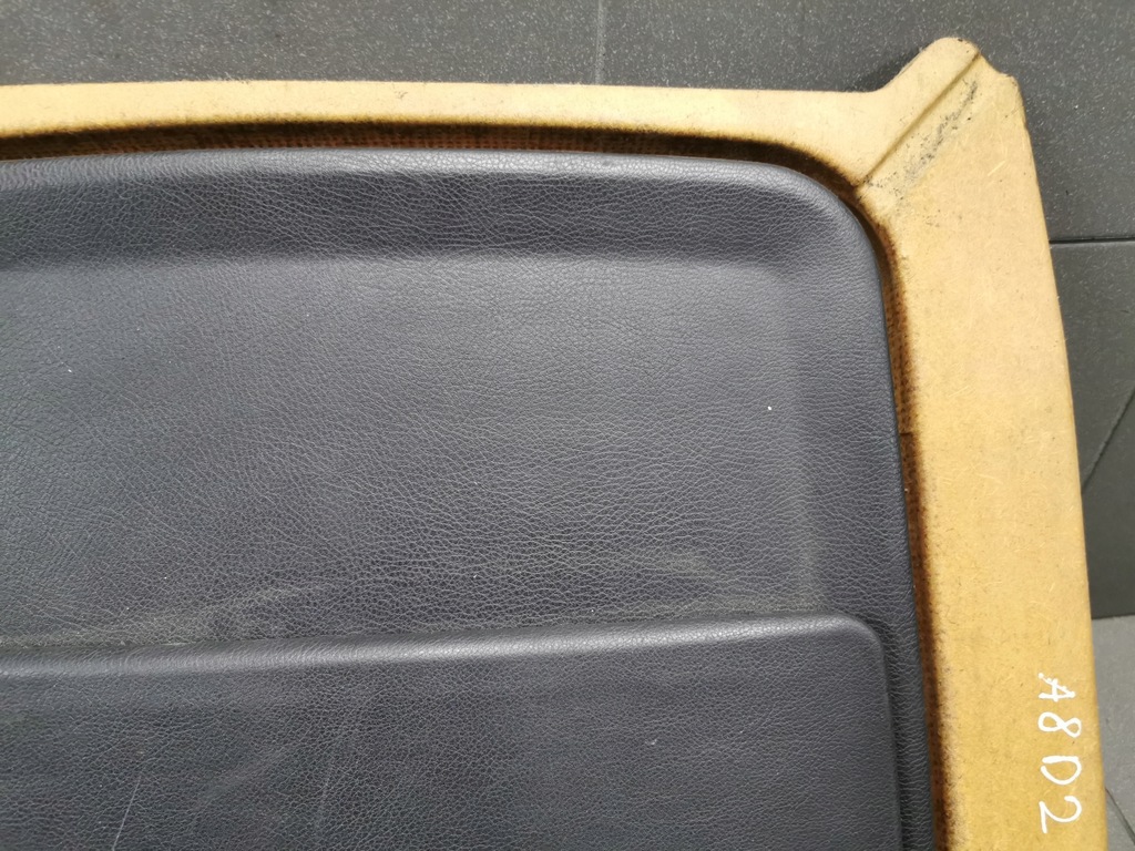 фото №4, Корпус сидіння задня audi a8 d2 правий перед czarna