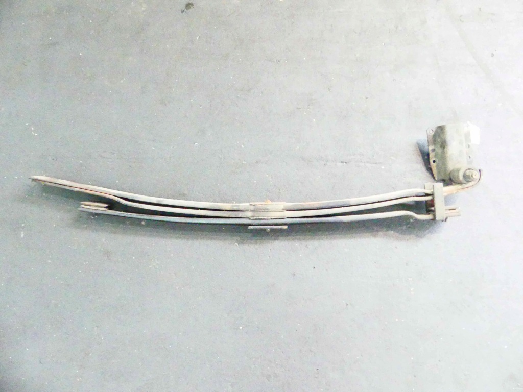 фото №1, Рессора задняя правый 3 щетки nissan atleon ii 06-13